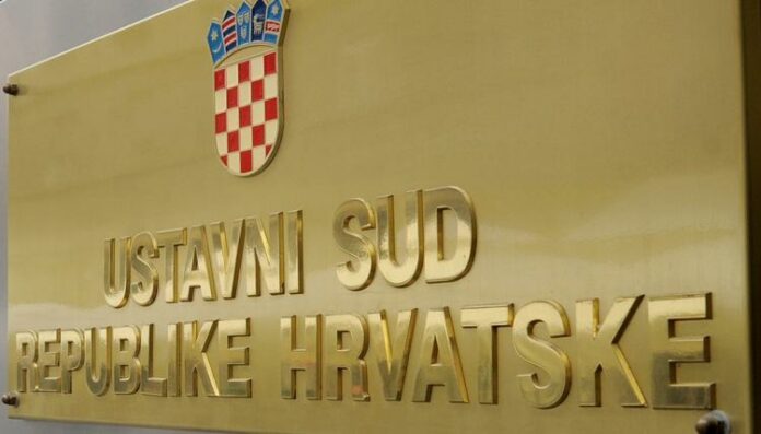 Ustavni stručnjaci: Milanović mora odmah dati ostavku i predsjednički izbori moraju biti prije parlamentarnih